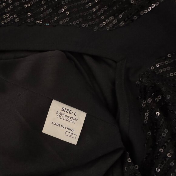 Top de Lentejuelas Negro con Escote en V (Black Sequin V-Neck Sleeveless Top) - Picture 8 of 8